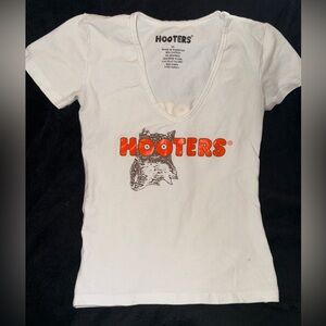Women’s Hooters girl rare Vintage Uniform Short Sleeve V-Neck Tshirt size Xs